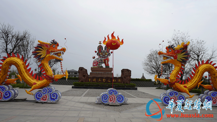 境外媒體采訪(fǎng)團(tuán)走進(jìn)“中國(guó)泥塑第一村” 探訪(fǎng)鳳翔泥塑傳承與創(chuàng)新