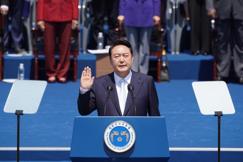 2022年5月10日，在韓國首爾，尹錫悅出席總統(tǒng)宣誓就職儀式。（圖源：新華社）