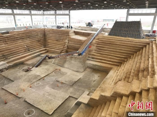 安徽省淮南市武王墩墓主墓(一號(hào)墓)現(xiàn)場(chǎng)?！≈袊?guó)國(guó)家文物局供圖.jpg