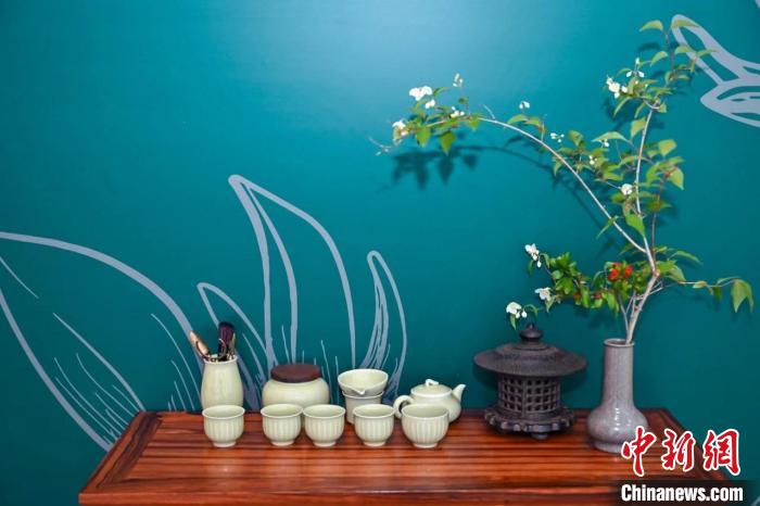 “好山好水出好茶——茶文化 茶生活展”現(xiàn)場?！≈袊に嚸佬g館·中國非物質文化遺產(chǎn)館供圖.jpg