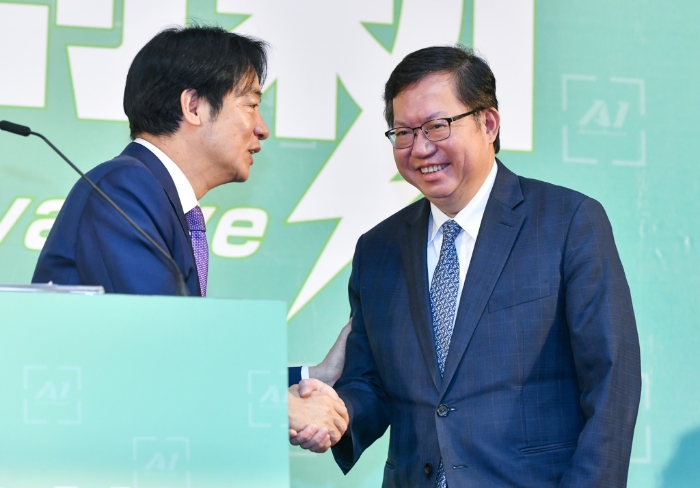 賴(lài)清德與鄭文燦合照