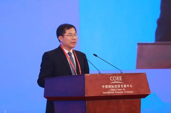 中國人民銀行研究局局長王信。中國國際經濟交流中心 供圖
