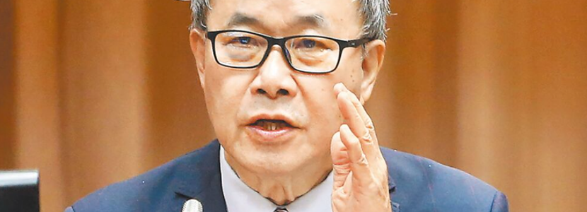 默許校內(nèi)設(shè)罷免聯(lián)署站 臺教育部門鄭英耀政治黑手伸進校園